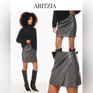 ARITZIA | High-waisted Vegan Leather mini wrap skirt  | Peppercorn Grey | 4